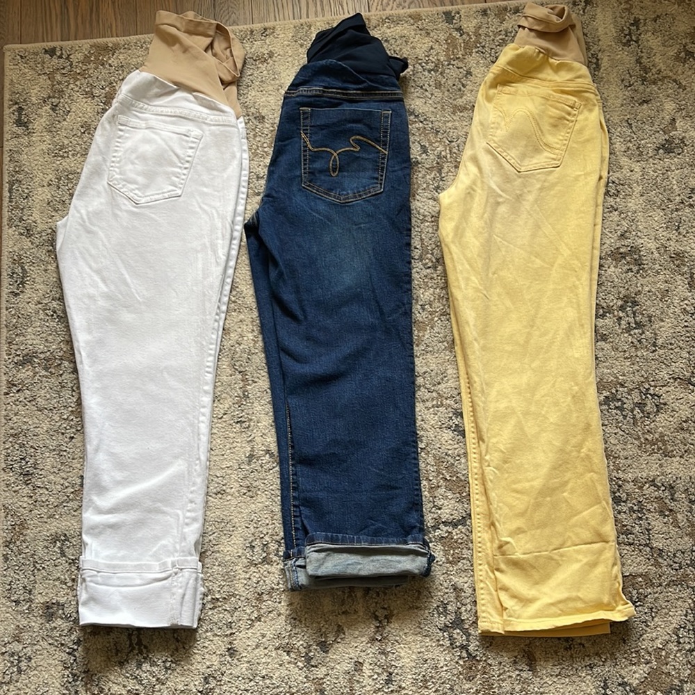 *temporary price drop* Maternity Capris Bundle